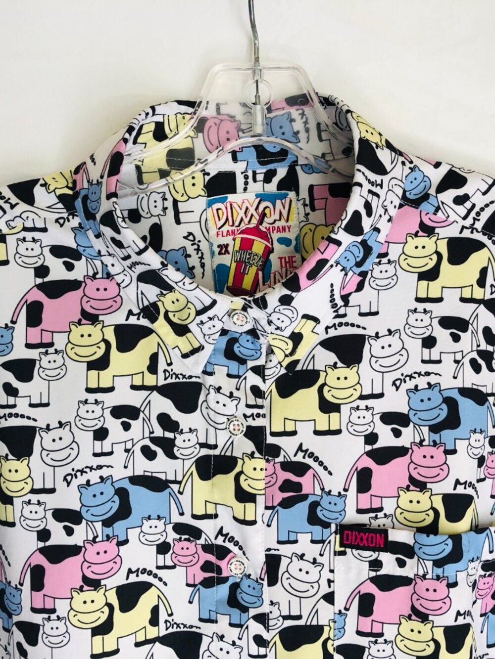 Dixxon Flannel Company Women's 2X Hawaiian Cow Print Button Up Blouse Top - Picture 2 of 6